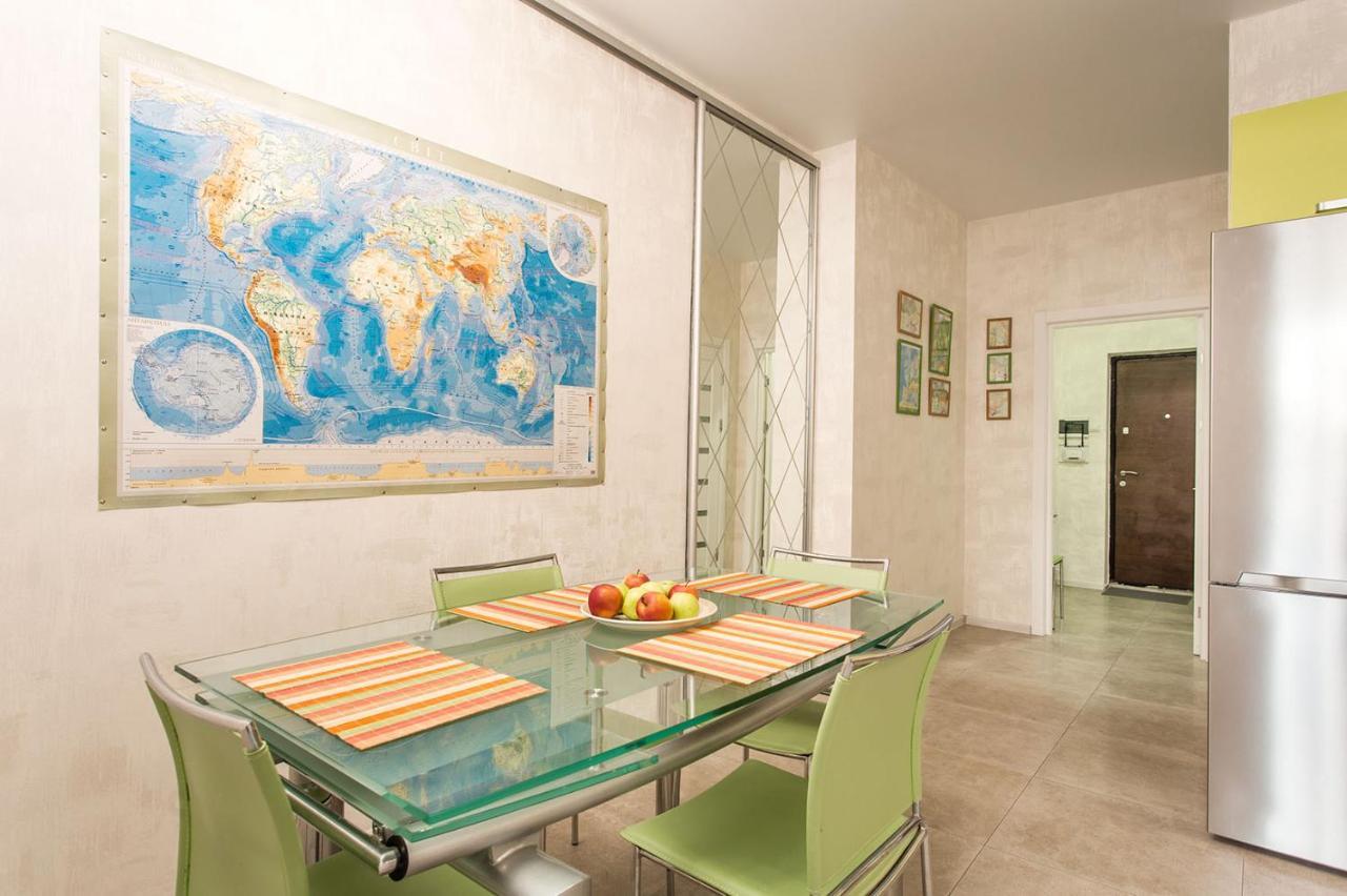 Gagarin Plaza Apartment 70 Square Metres On 12Th Floor Odessa Exterior foto